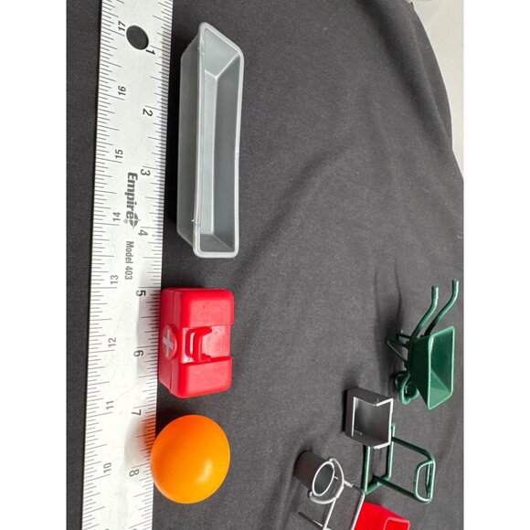 New-Ray Farm Playset Accessories 15-Piece Miniature Set Made In China - Picture 3 of 7